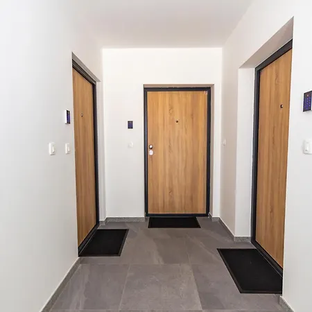Krzelj A1 Apartment *