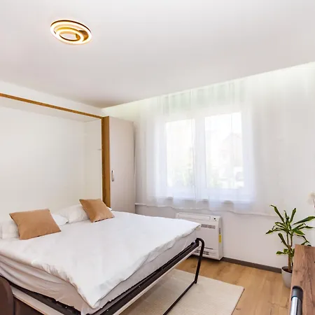 Krzelj A1 Apartment *